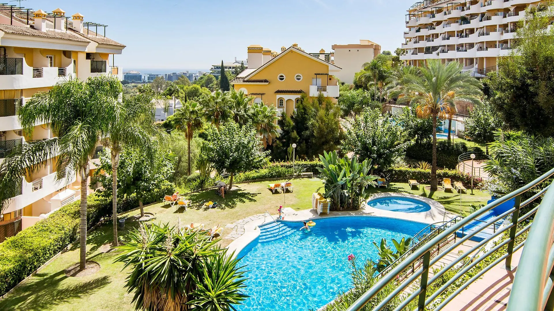 Sat1-Cozy 2 Bedroom Apt Near To Port Marbella 0*,  Spain